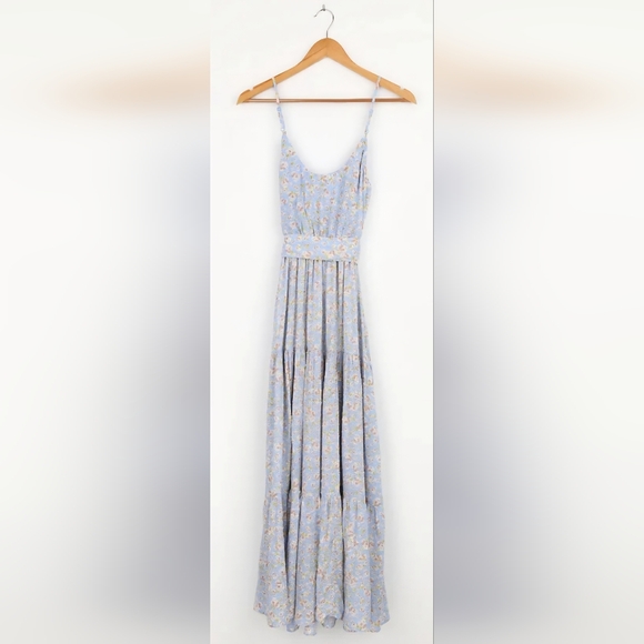Lulu's Sunny Bliss Light Blue Floral Print Tiered Maxi Dress SZ. SM NWT - Picture 9 of 10